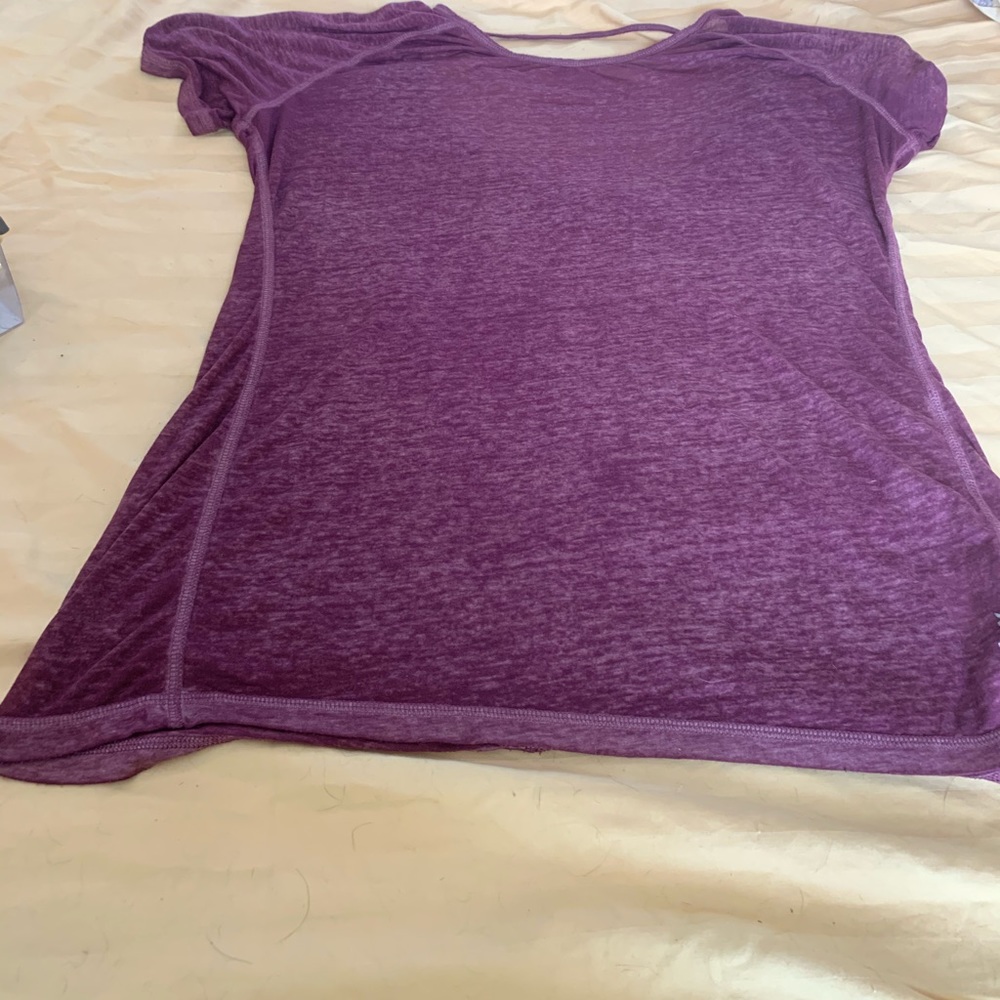 Reebok T-shirt